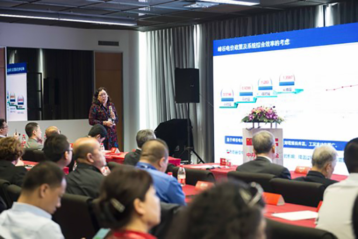 74ab5a722f5e490cbd84cd2297842a35