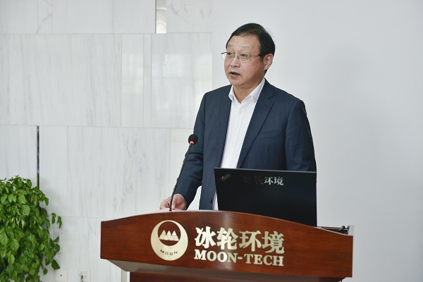 13ab444d4e804ec7a55dc4baf2258d01