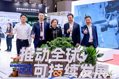 34502ad694c0419b9c48b46134386cc1