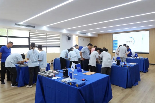 2033ef9ab9e84d38879a13e50a54b0ee